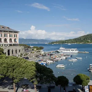 Grand Porto Venere